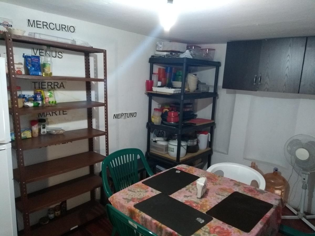 גואדלחארה Hostal Casa Anita מראה חיצוני תמונה