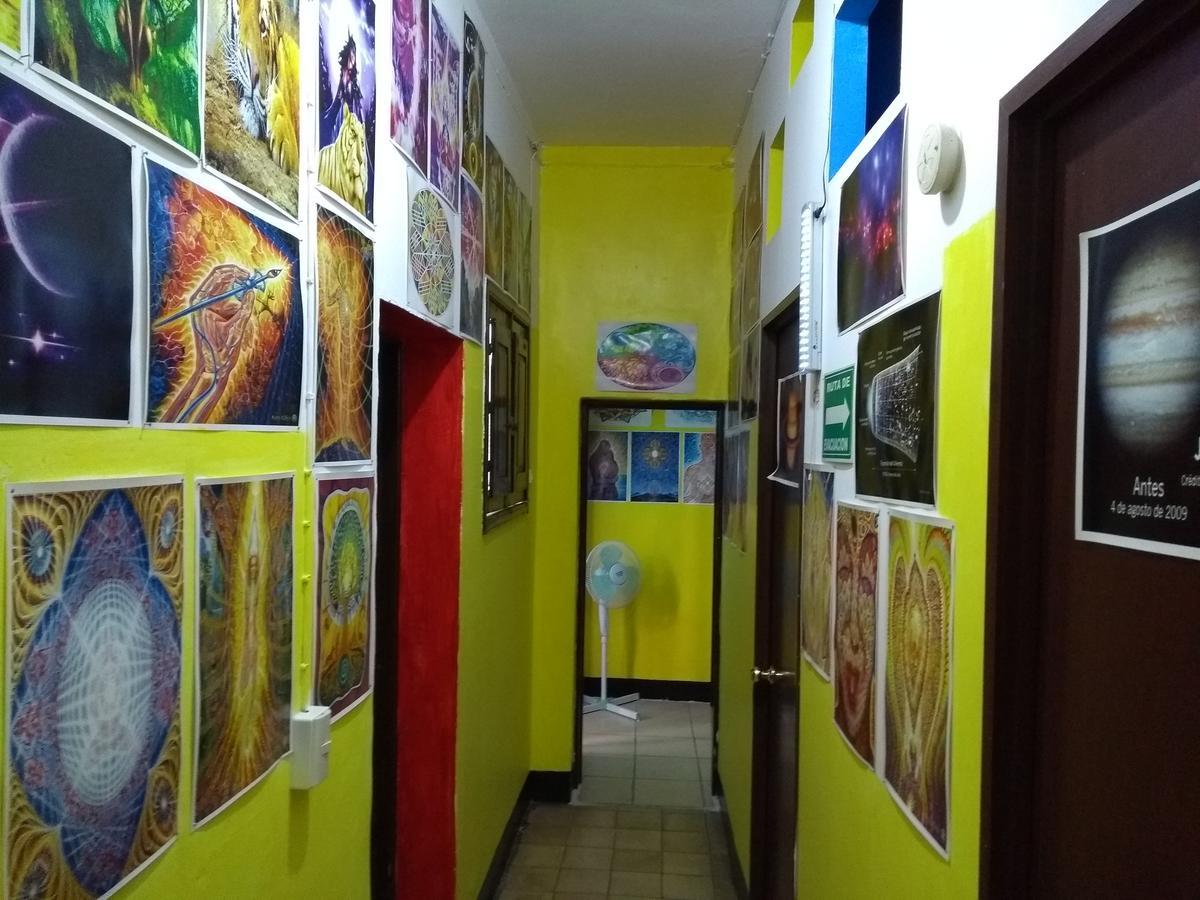 גואדלחארה Hostal Casa Anita מראה חיצוני תמונה