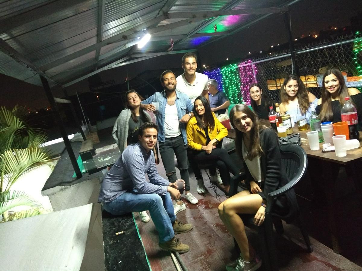 גואדלחארה Hostal Casa Anita מראה חיצוני תמונה